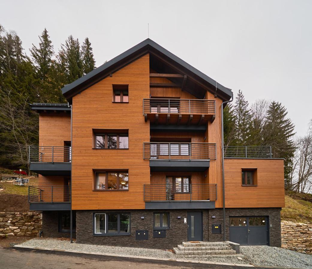 Vlci Stopa Apartments Pec pod Sněžkou Kültér fotó